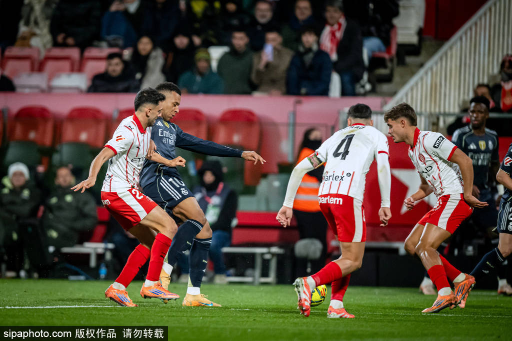 皇马女足生死战！击败特温特将冲击欧冠八强直通资格